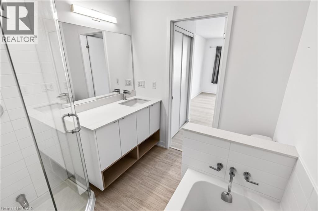 1121 COOKE Boulevard Unit# 32, Burlington, Ontario, L7T0C3 — Photo 38