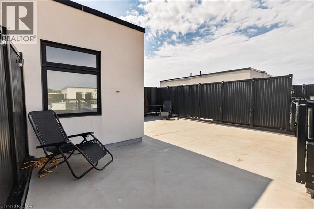 1121 COOKE Boulevard Unit# 32, Burlington, Ontario, L7T0C3 — Photo 41