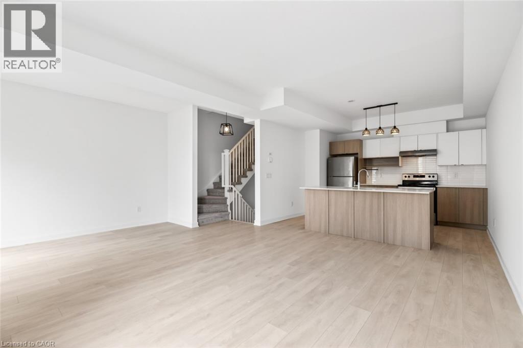 1121 COOKE Boulevard Unit# 32, Burlington, Ontario, L7T0C3 — Photo 9