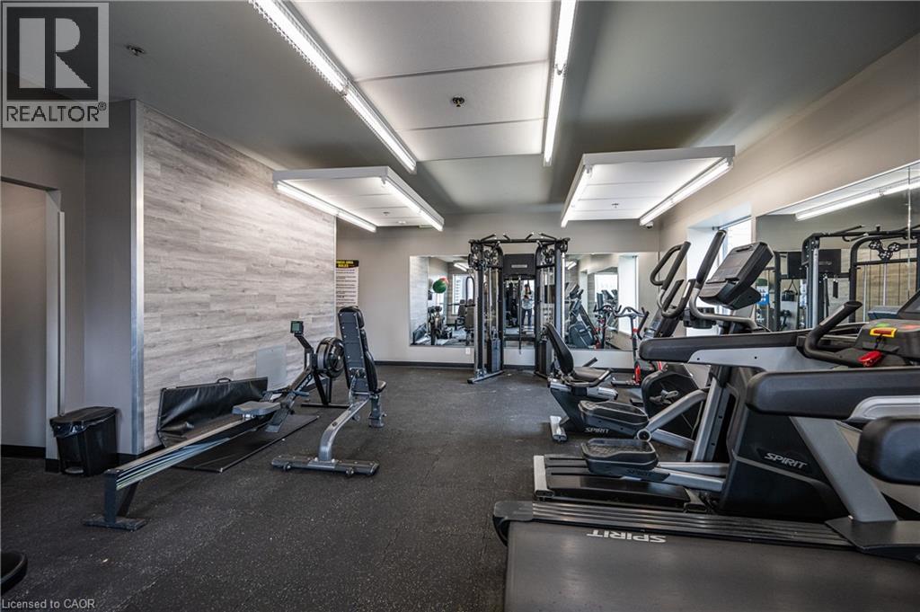 318 SPRUCE Street Unit# 1009, Waterloo, Ontario, N2L3M7 — Photo 13