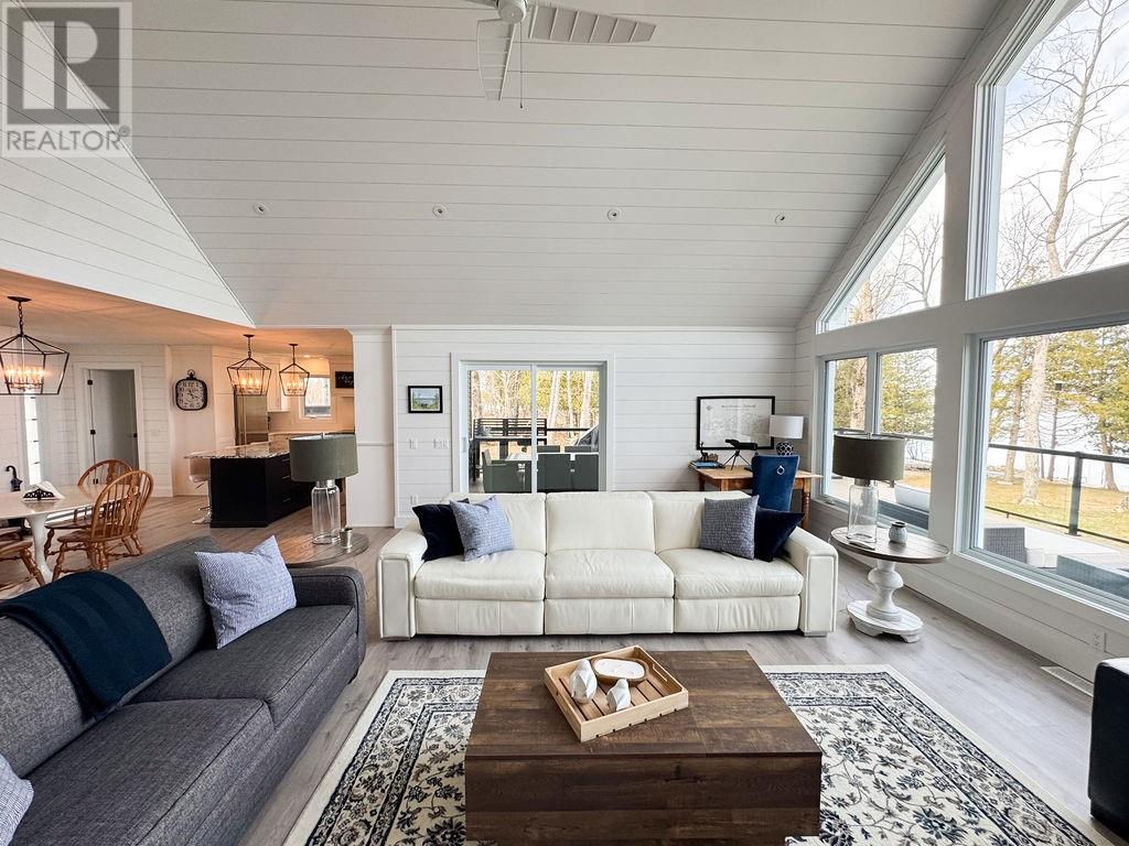 245 Grandor Rd, Kagawong, Ontario, P0P1J0 — Photo 13