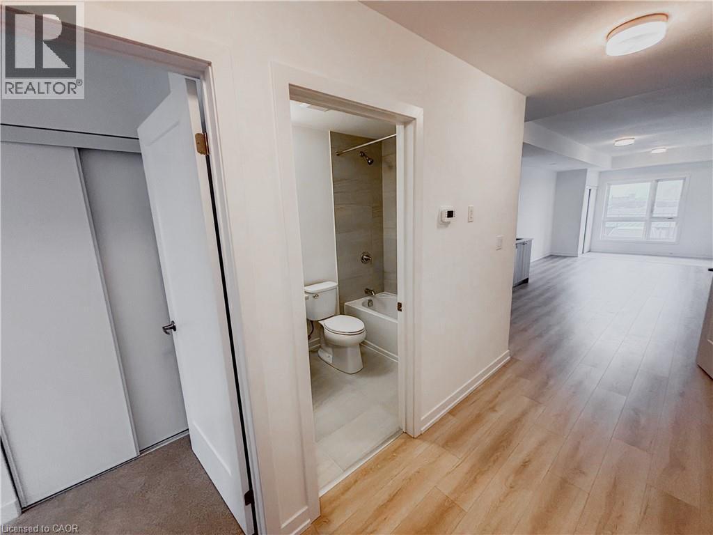 25 PALACE Street Unit# P31, Kitchener, Ontario, N2E0L2 — Photo 15
