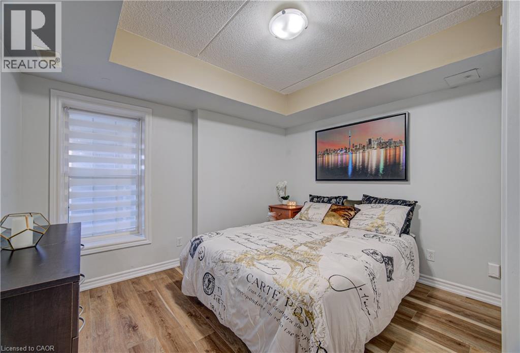 1490 BISHOPS Gate Unit# 106, Oakville, Ontario, L6M4N3 — Photo 13