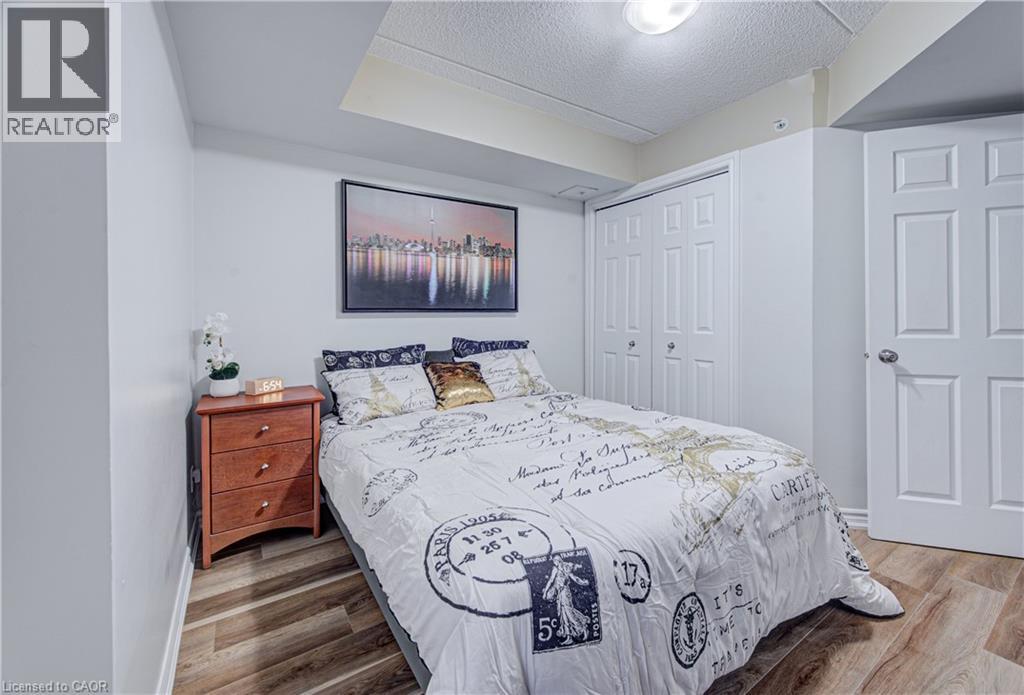 1490 BISHOPS Gate Unit# 106, Oakville, Ontario, L6M4N3 — Photo 14