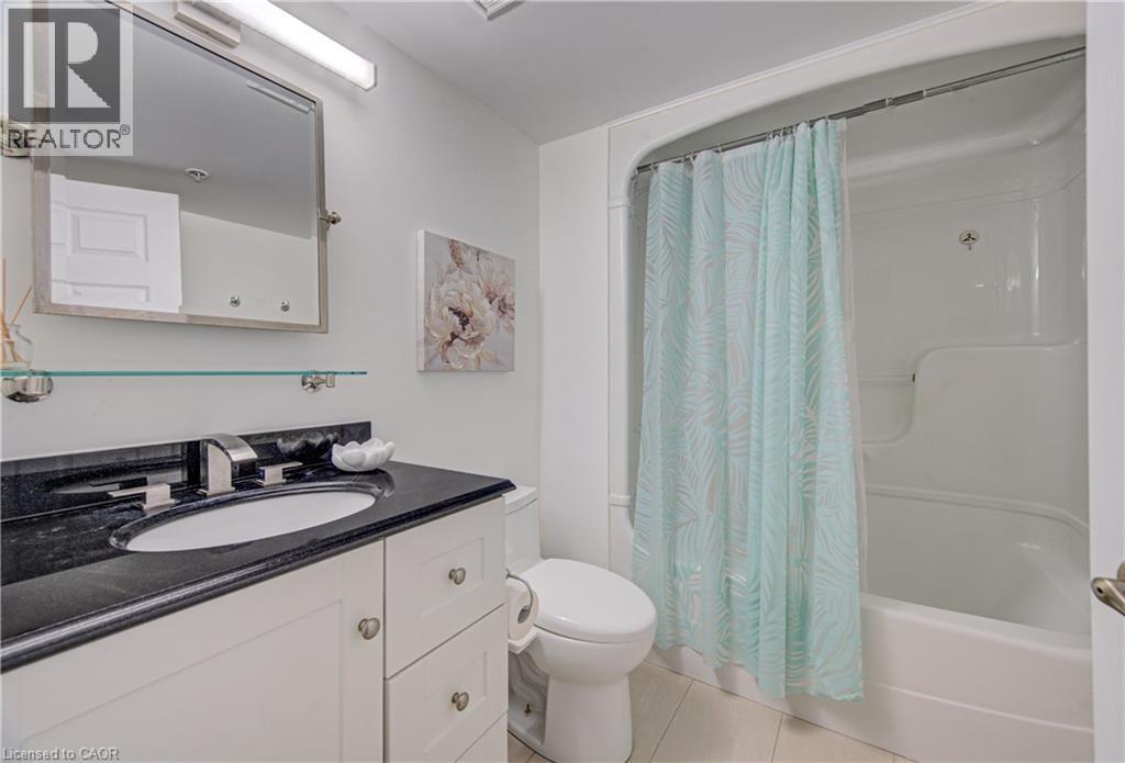 1490 BISHOPS Gate Unit# 106, Oakville, Ontario, L6M4N3 — Photo 15
