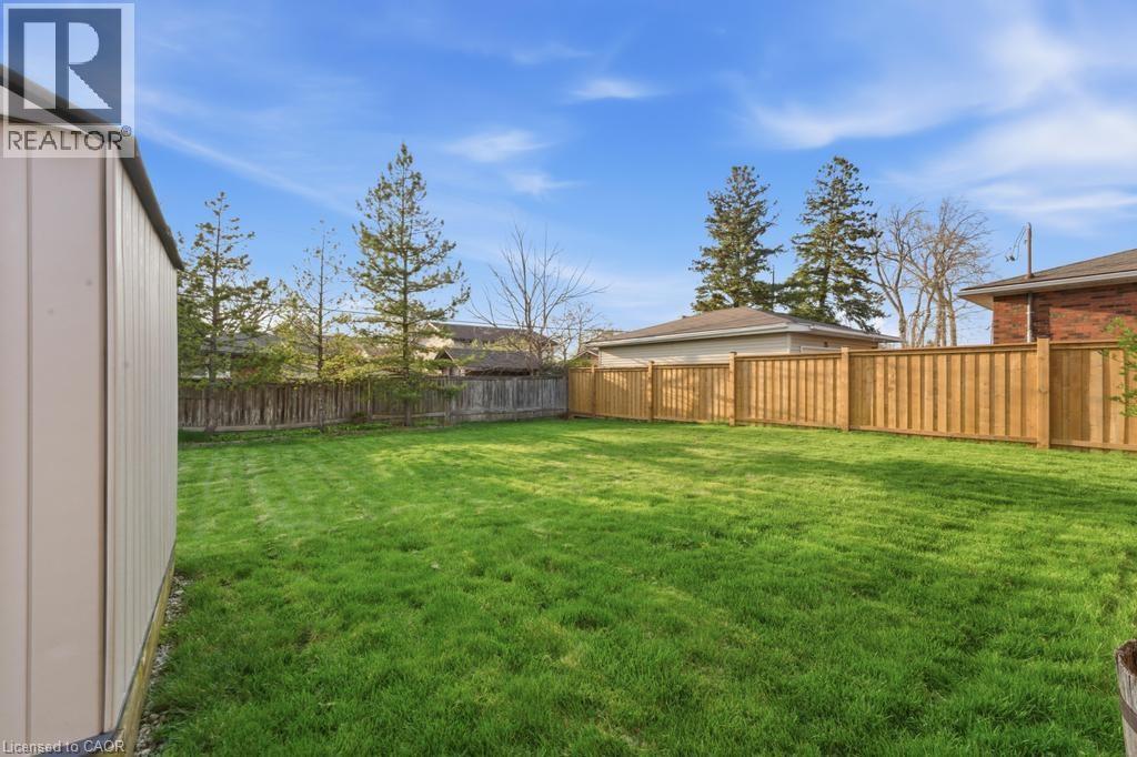 21 CRANE Court, Hamilton, Ontario, L9A3Z1 — Photo 29