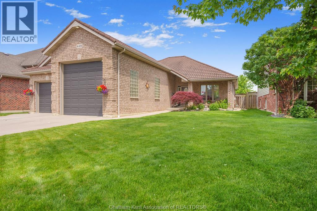 29 MORNING GLORY LANE, Chatham, Ontario, N7L5R6 — Photo 2