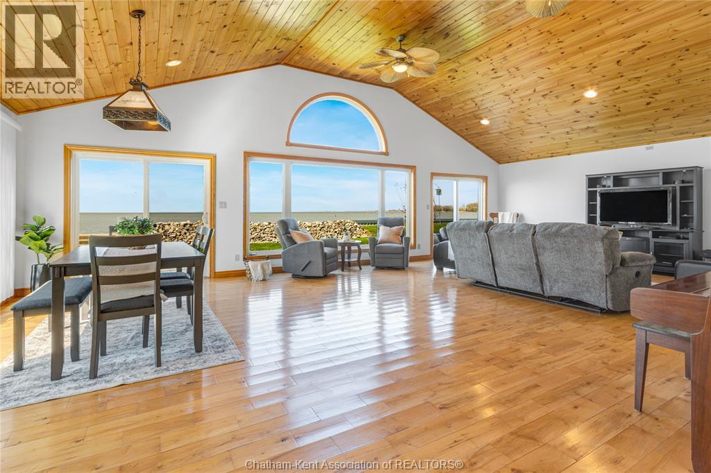 19060 PENINSULA STREET, Lighthouse Cove, Ontario, N0P2L0 — Photo 16
