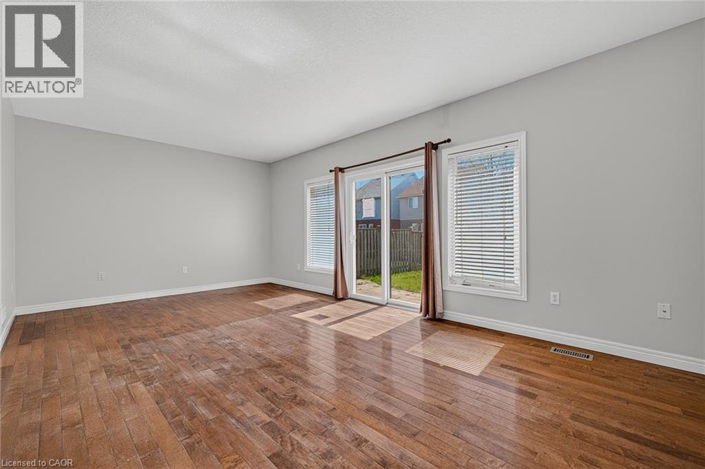 19 SINCLAIR Street, Guelph, Ontario, N1L1S1 — Photo 12