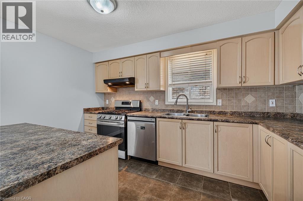 19 SINCLAIR Street, Guelph, Ontario, N1L1S1 — Photo 9
