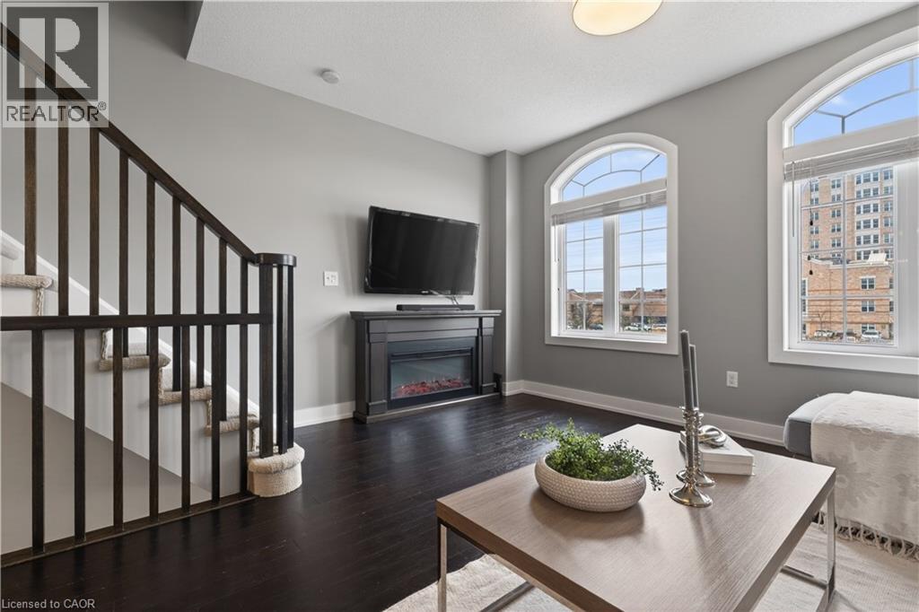 4165 UPPER MIDDLE Road Unit# 30, Burlington, Ontario, L7M0V4 — Photo 15