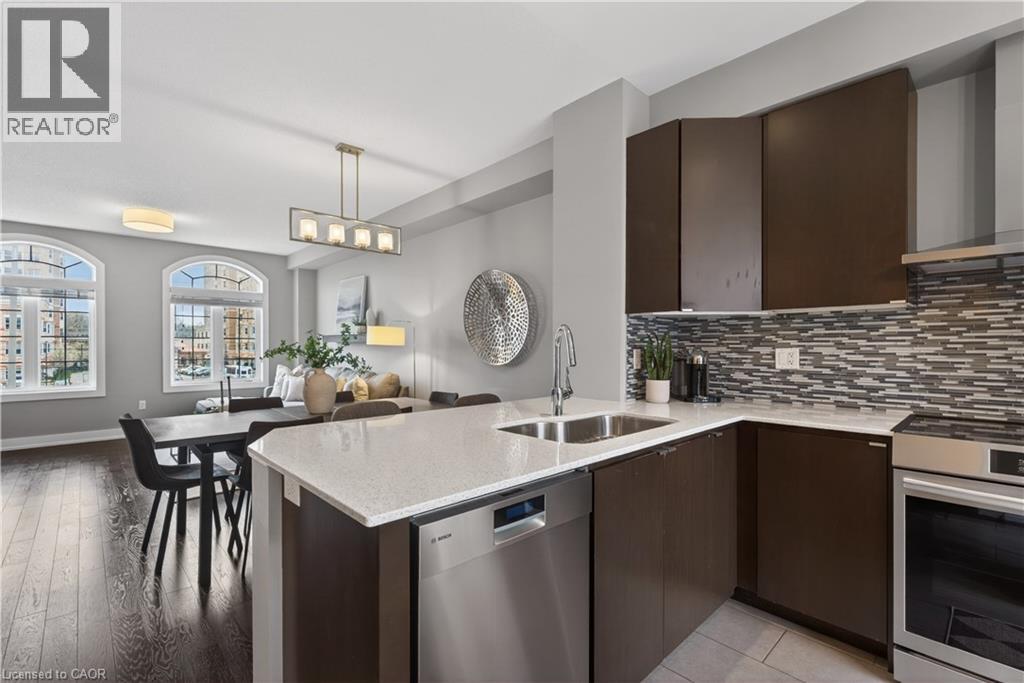 4165 UPPER MIDDLE Road Unit# 30, Burlington, Ontario, L7M0V4 — Photo 7