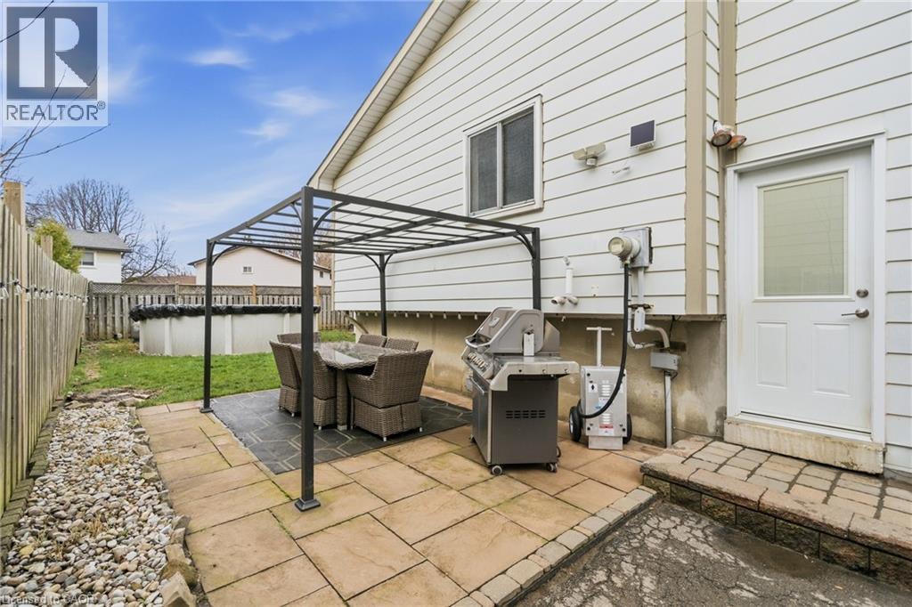19 GOLDEN ORCHARD Drive, Hamilton, Ontario, L9C6J2 — Photo 22