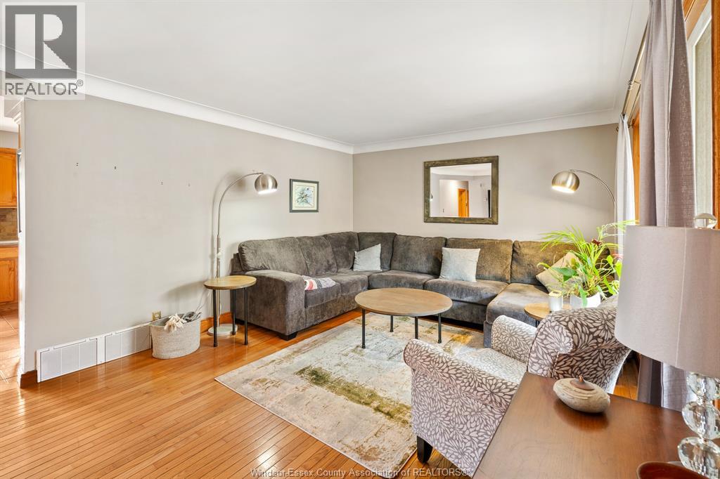 3055 LAUZON ROAD, Windsor, Ontario, N8T2Z7 — Photo 6