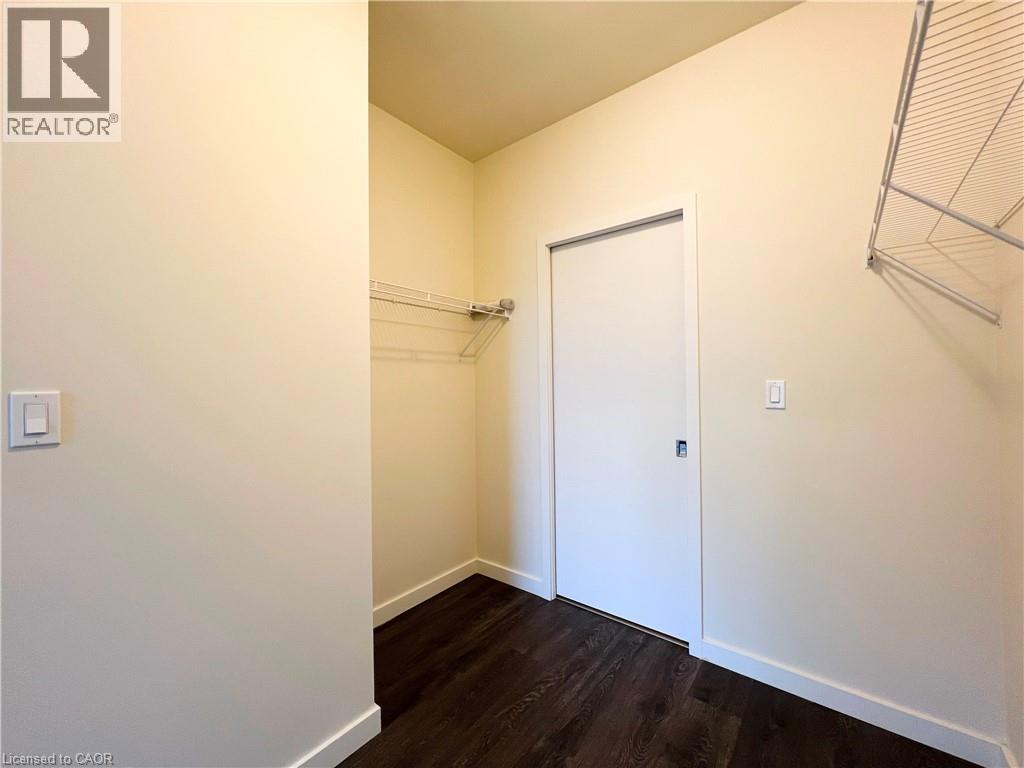 690 W KING Street W Unit# 116, Kitchener, Ontario, N2G0B9 — Photo 11