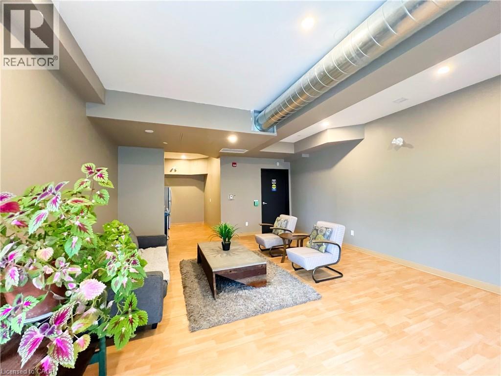 690 W KING Street W Unit# 116, Kitchener, Ontario, N2G0B9 — Photo 21