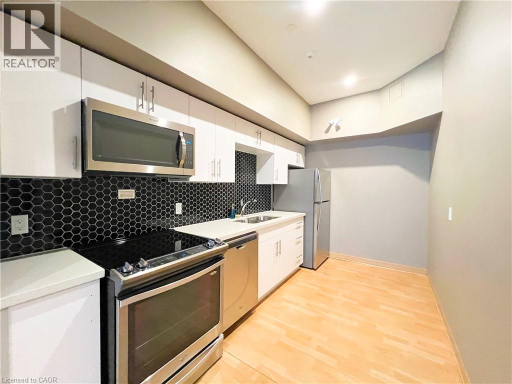 690 W KING Street W Unit# 116, Kitchener, Ontario, N2G0B9 — Photo 23