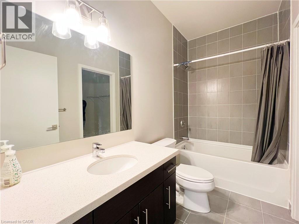 690 W KING Street W Unit# 116, Kitchener, Ontario, N2G0B9 — Photo 5