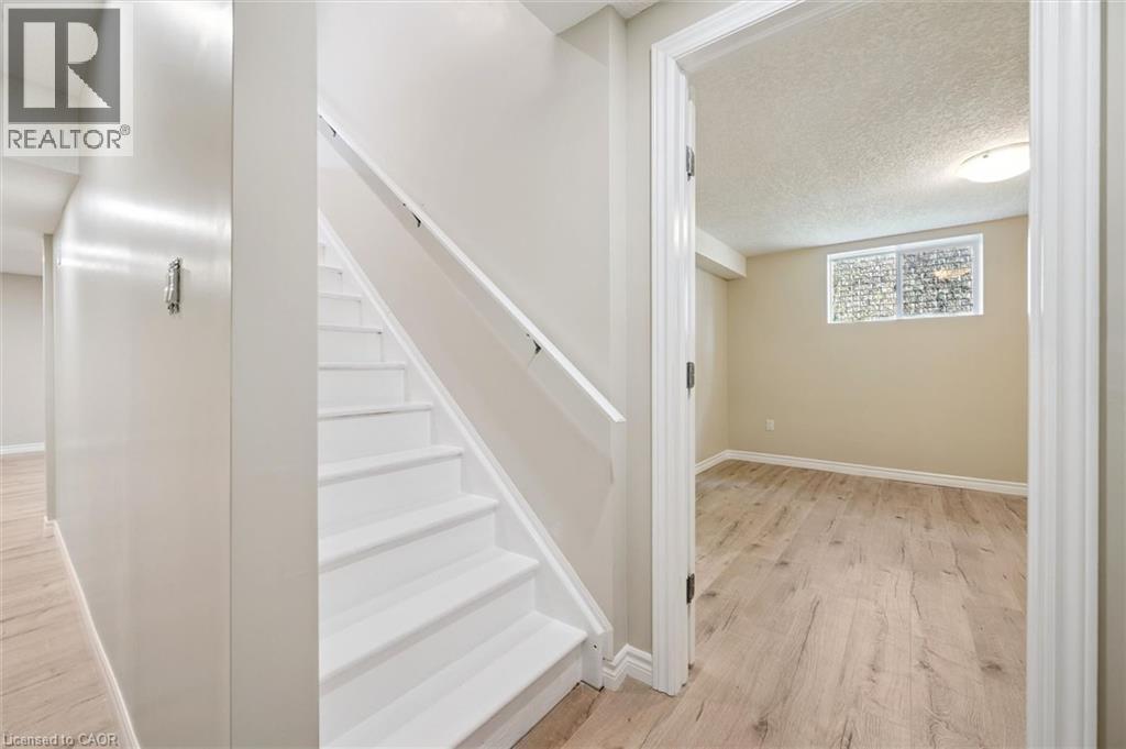 556 BLACK Street, Fergus, Ontario, N1M0A3 — Photo 35
