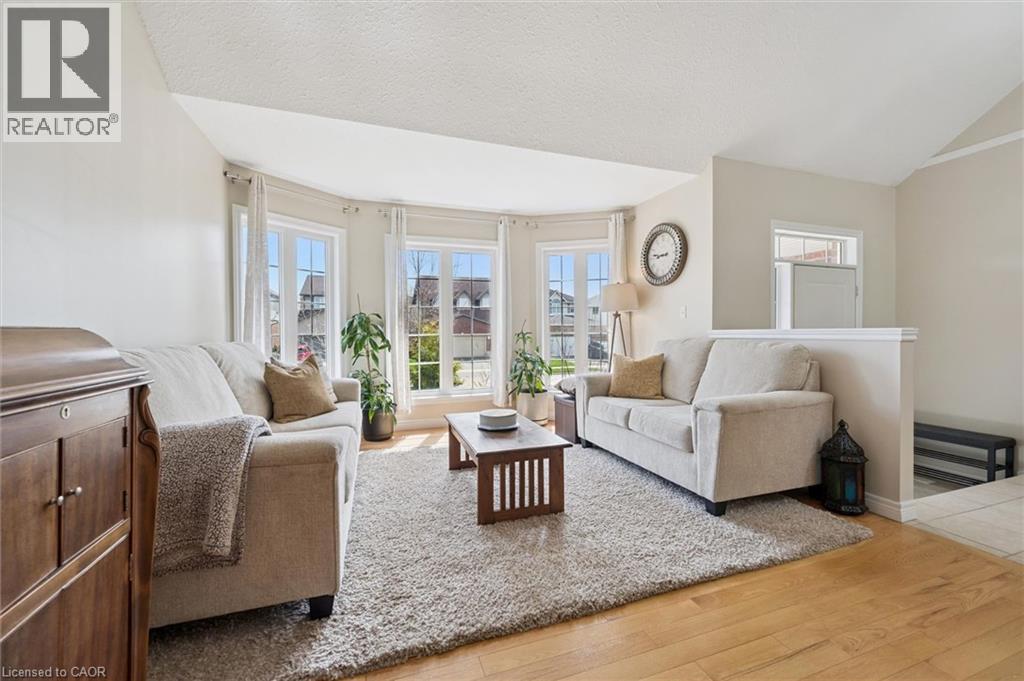 556 BLACK Street, Fergus, Ontario, N1M0A3 — Photo 7