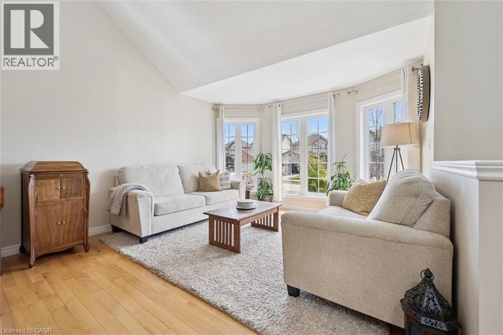 556 BLACK Street, Fergus, Ontario, N1M0A3 — Photo 8