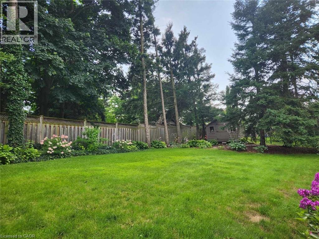 47 HUNTINGTON Place, Kitchener, Ontario, N2M2Z4 — Photo 3