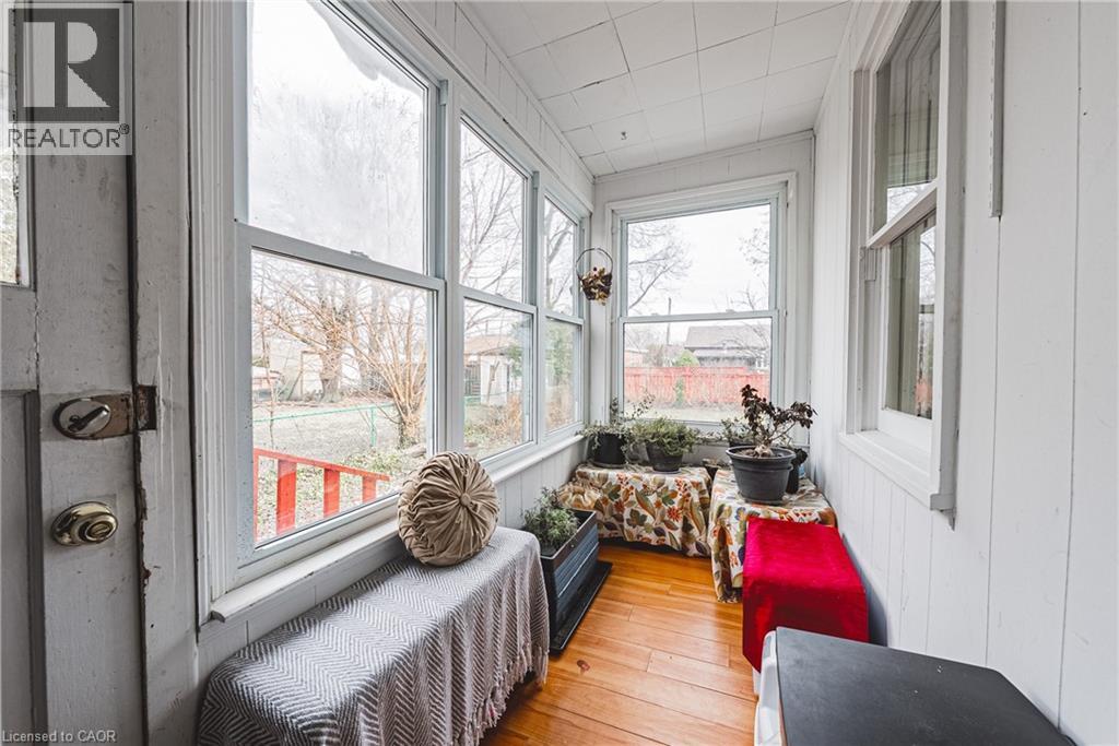 5 WEST 3RD Street, Hamilton, Ontario, L9C3J5 — Photo 13