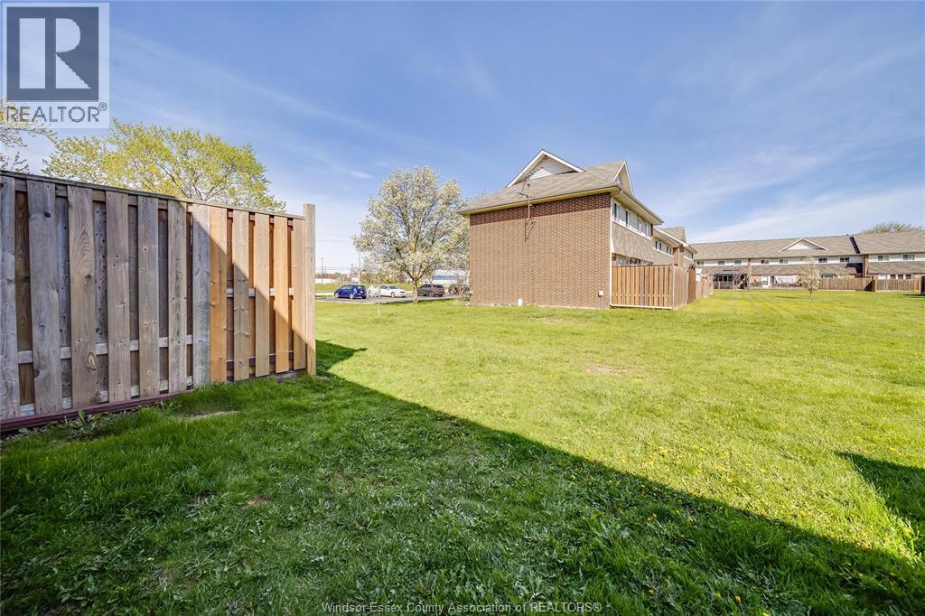 2693 MEADOWBROOK LANE, Windsor, Ontario, N8T2Y3 — Photo 35