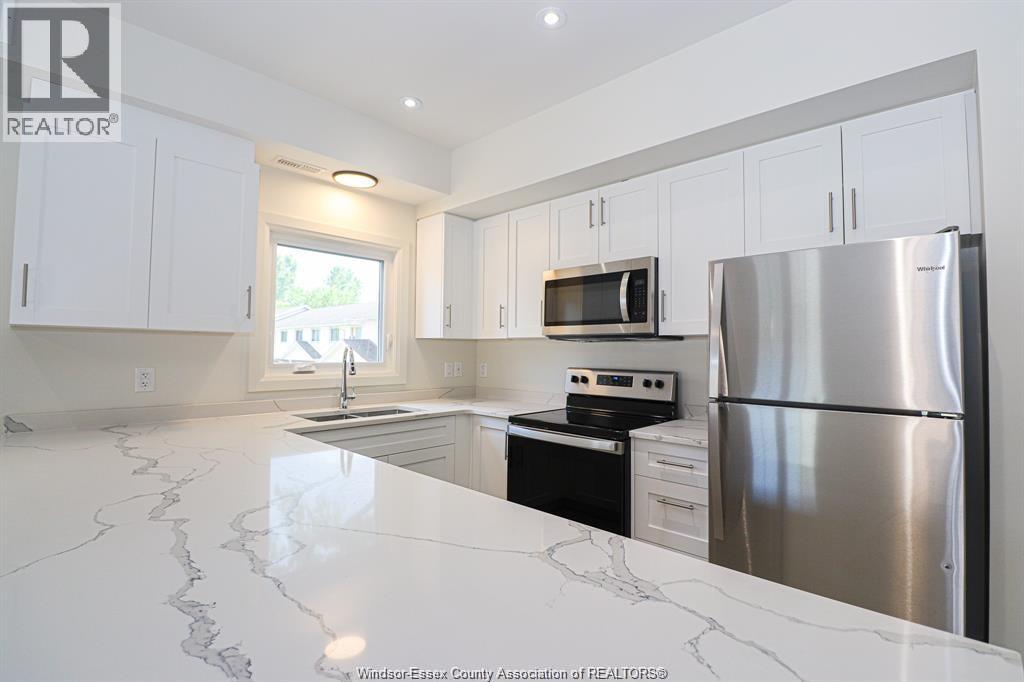 233 WATSON Unit# 201, Windsor, Ontario, N8S3R8 — Photo 8