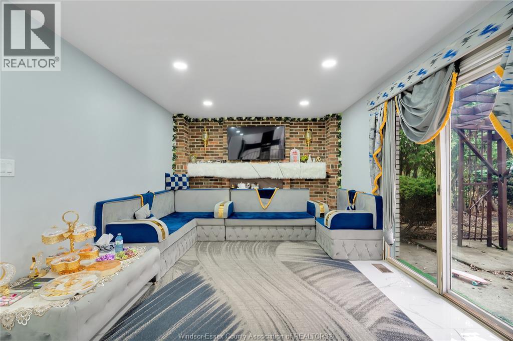 655 ROSELAND DRIVE South, Windsor, Ontario, N9G1T7 — Photo 10