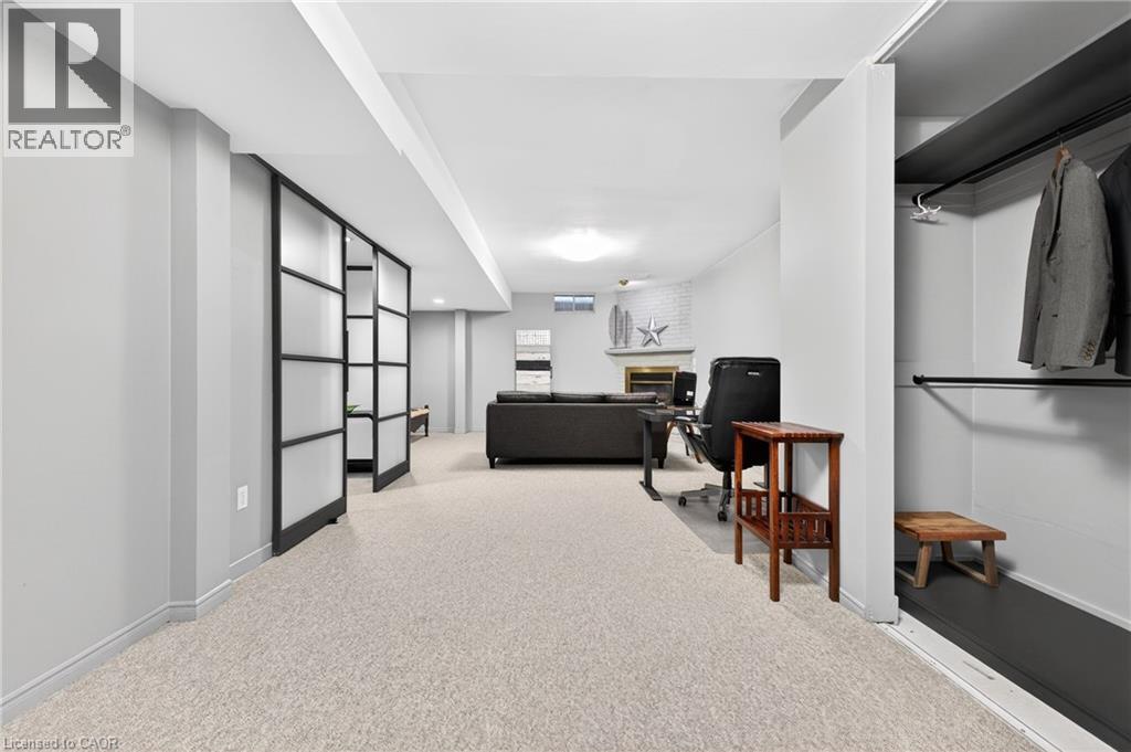 22 NOVOCO Drive, Hamilton, Ontario, L9C7E8 — Photo 24