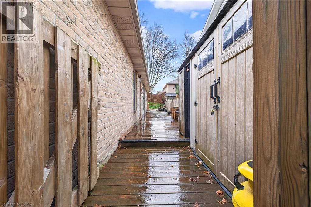 22 NOVOCO Drive, Hamilton, Ontario, L9C7E8 — Photo 31