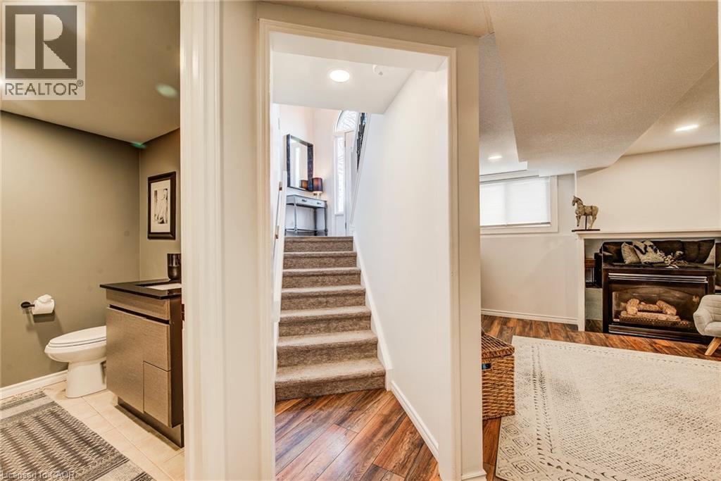 350 AUBURN Drive, Waterloo, Ontario, N2K3K9 — Photo 31