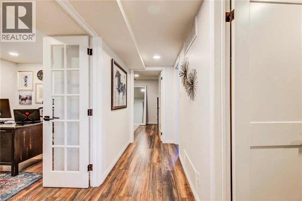 350 AUBURN Drive, Waterloo, Ontario, N2K3K9 — Photo 34