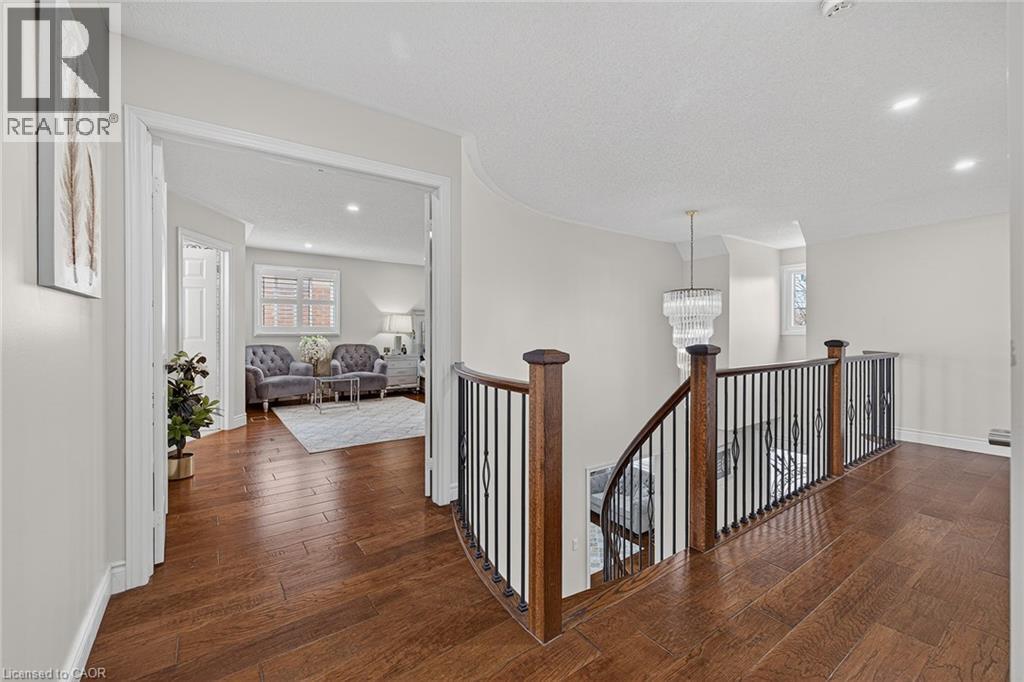 79 HOLBROOK Crescent, Cambridge, Ontario, N1T1V7 — Photo 15