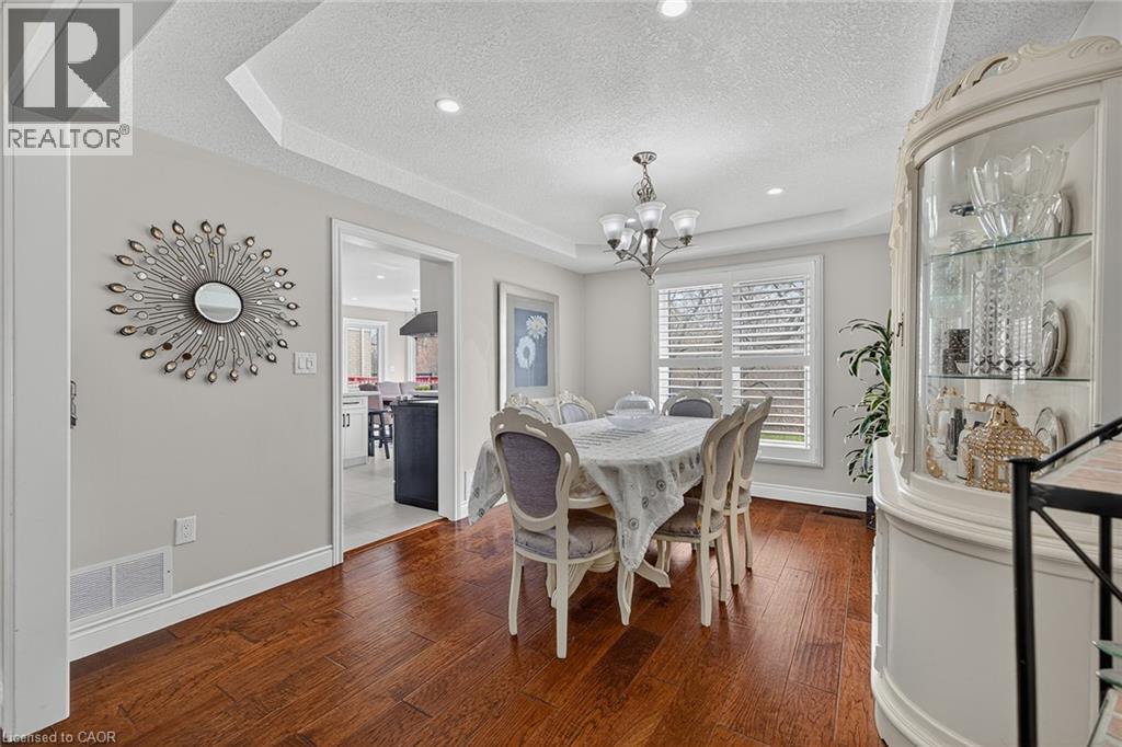 79 HOLBROOK Crescent, Cambridge, Ontario, N1T1V7 — Photo 9