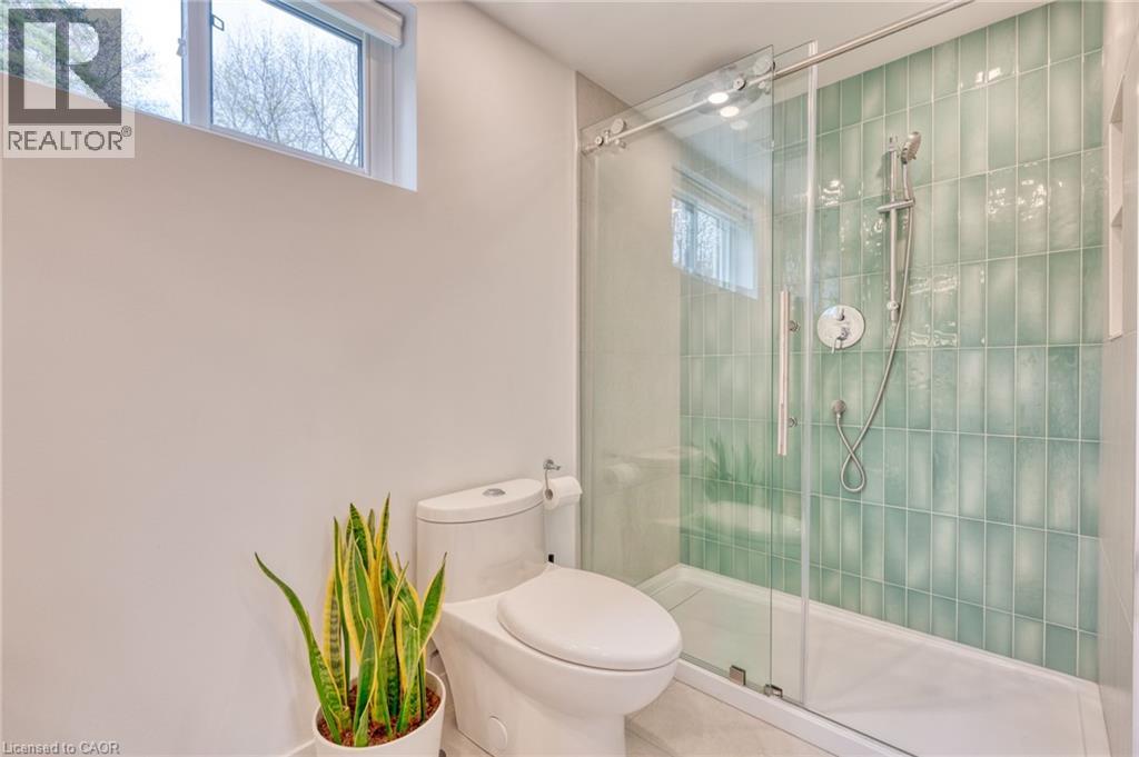 187 WOODVIEW Crescent, Ancaster, Ontario, L9G1G1 — Photo 36