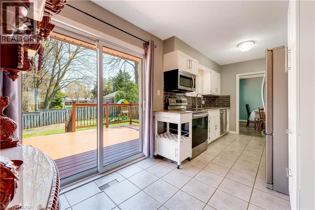 92 BRAESIDE Avenue, Waterloo, Ontario, N2J2C6 — Photo 26