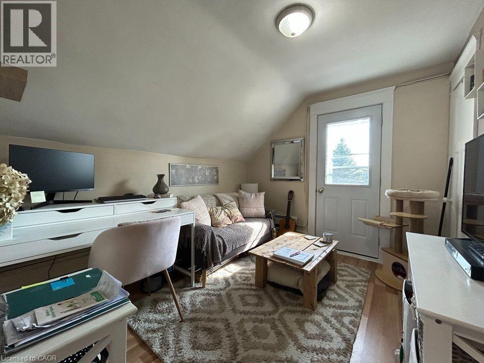 109 MOORE Avenue, Waterloo, Ontario, N2J1X3 — Photo 18