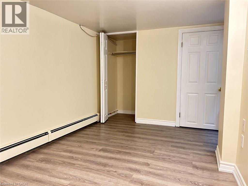 109 MOORE Avenue, Waterloo, Ontario, N2J1X3 — Photo 29