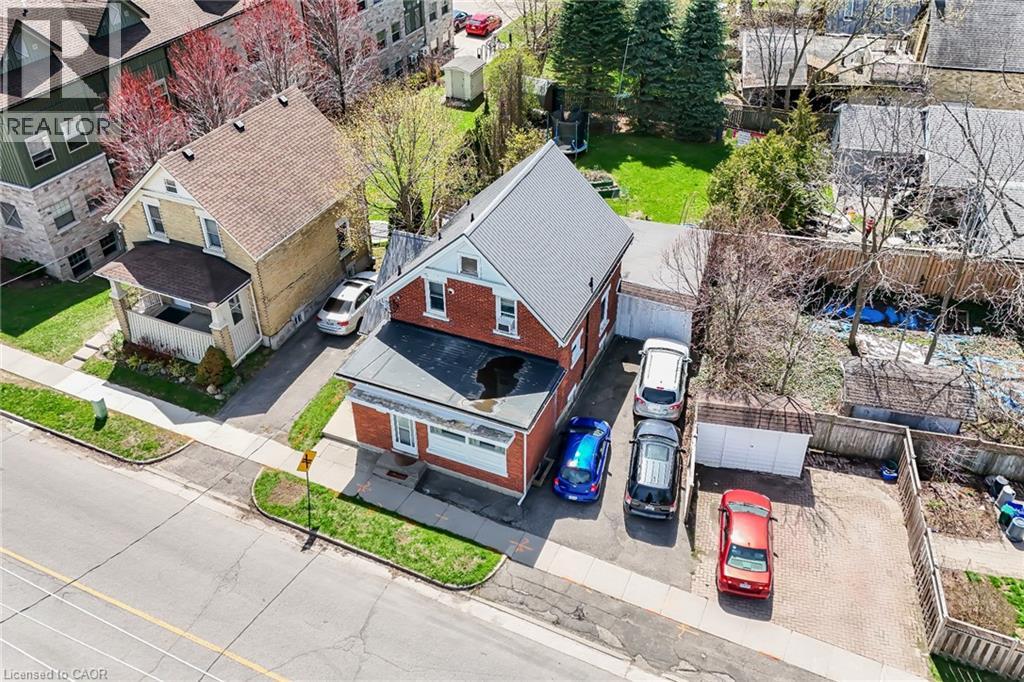 109 MOORE Avenue, Waterloo, Ontario, N2J1X3 — Photo 3