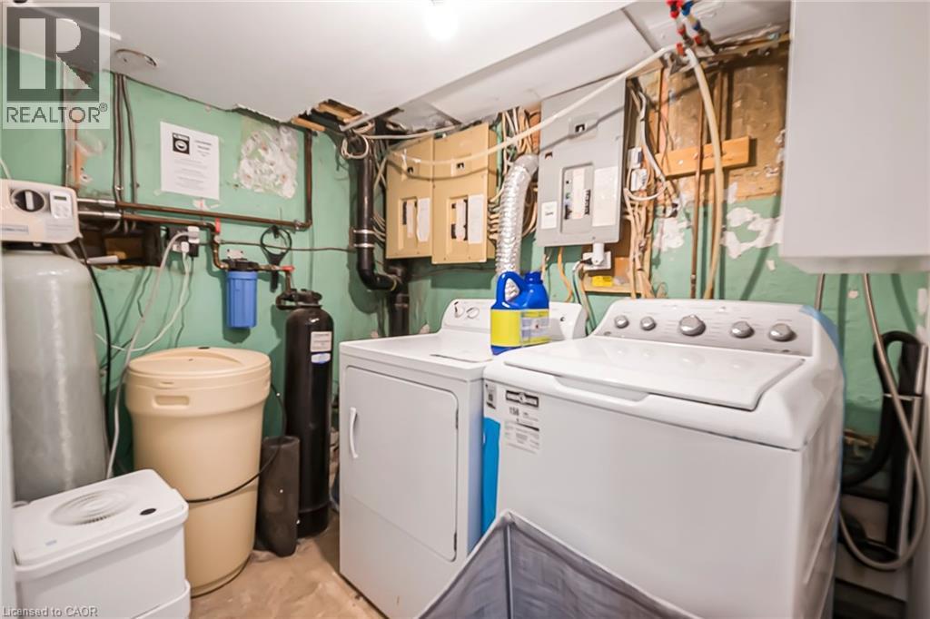 109 MOORE Avenue, Waterloo, Ontario, N2J1X3 — Photo 37