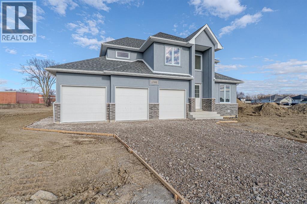 4508 URSULA, Comber, Ontario, N0R1A0 — Photo 2