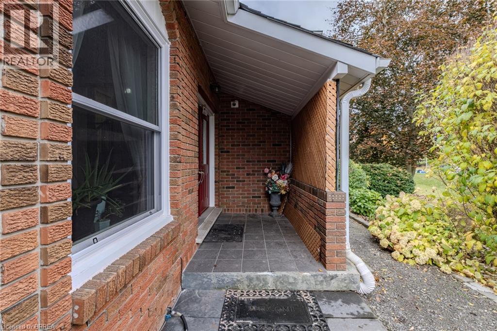 2104 GOVERNORS Road, Hamilton, Ontario, L0R1J0 — Photo 4