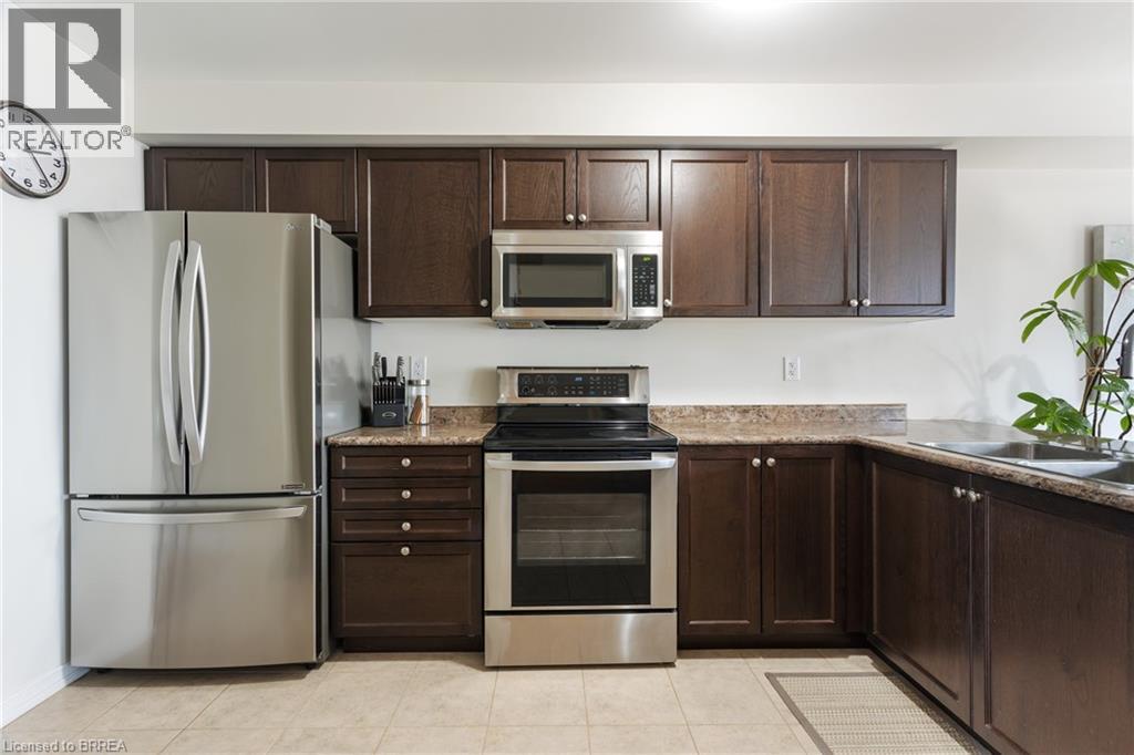 5 COLE Crescent, Brantford, Ontario, N3T0P4 — Photo 11