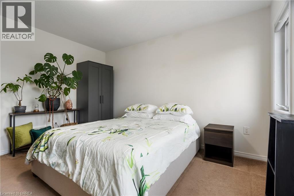 5 COLE Crescent, Brantford, Ontario, N3T0P4 — Photo 24