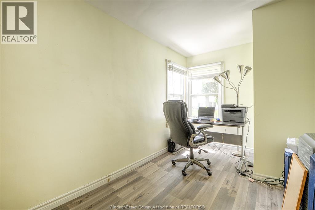 2354 Highland AVENUE, Windsor, Ontario, N8X3S5 — Photo 12