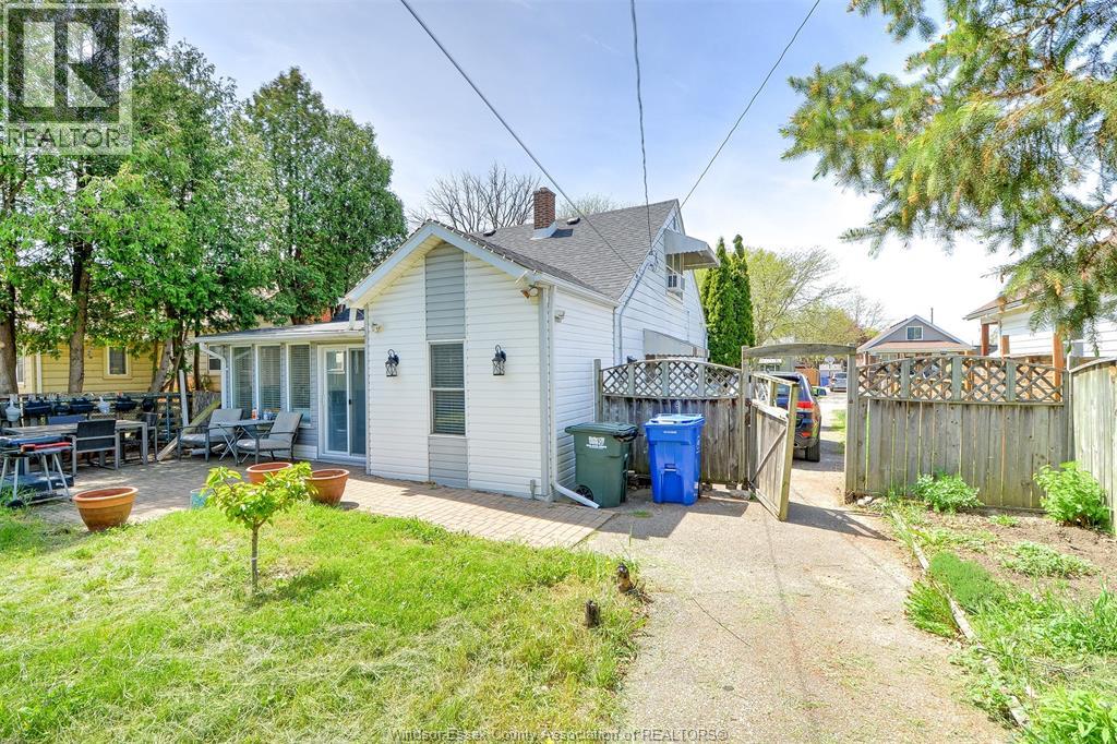 2354 Highland AVENUE, Windsor, Ontario, N8X3S5 — Photo 20