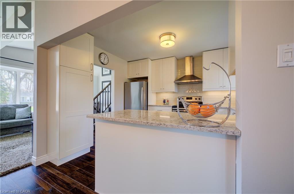 172 RENNIE Drive, Kitchener, Ontario, N2A1J6 — Photo 16