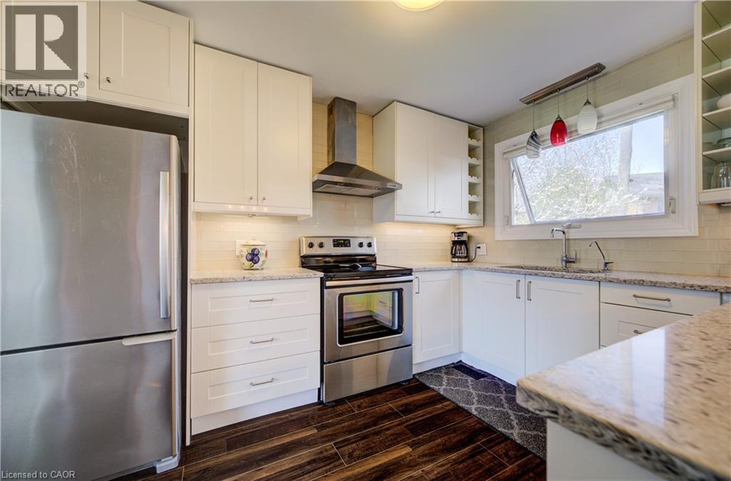 172 RENNIE Drive, Kitchener, Ontario, N2A1J6 — Photo 17